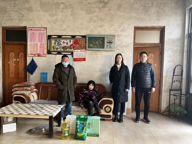 大愛之心做事，感恩之心做人！